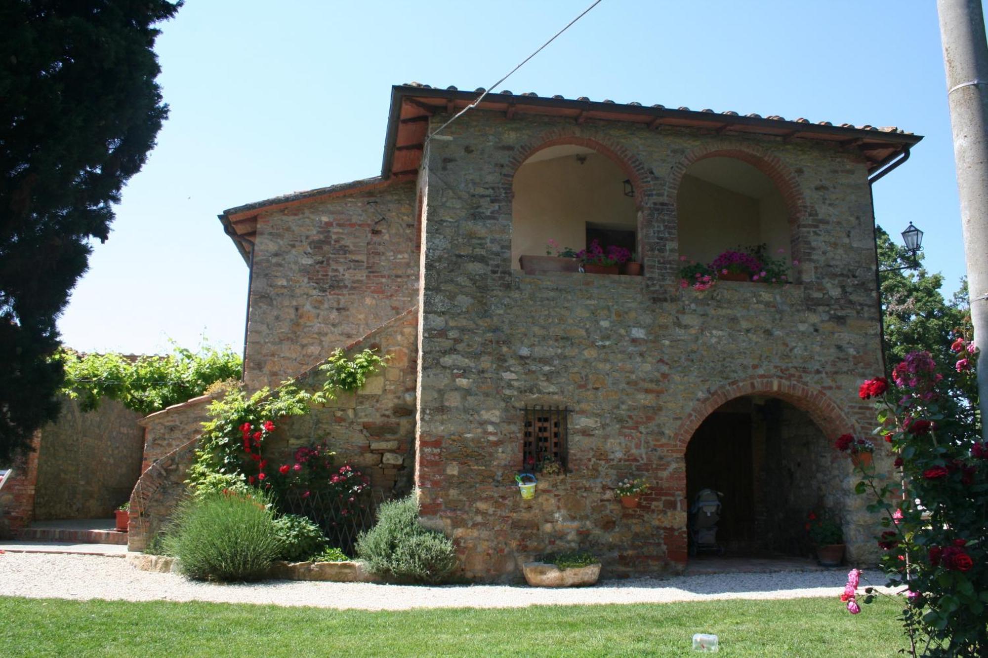 Agriturismo Bagnolo ปีเอนซา ภายนอก รูปภาพ