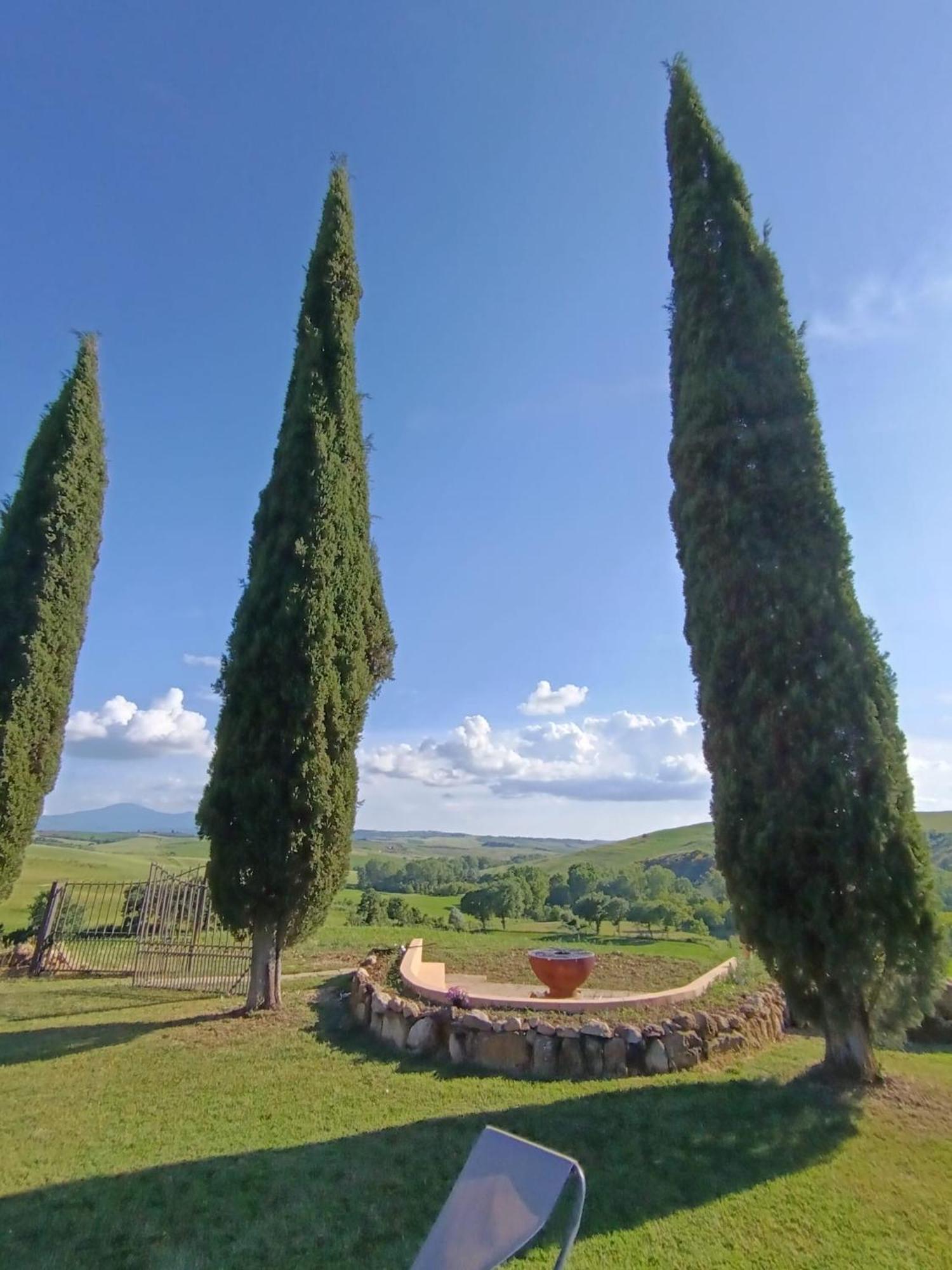 Agriturismo Bagnolo ปีเอนซา ภายนอก รูปภาพ