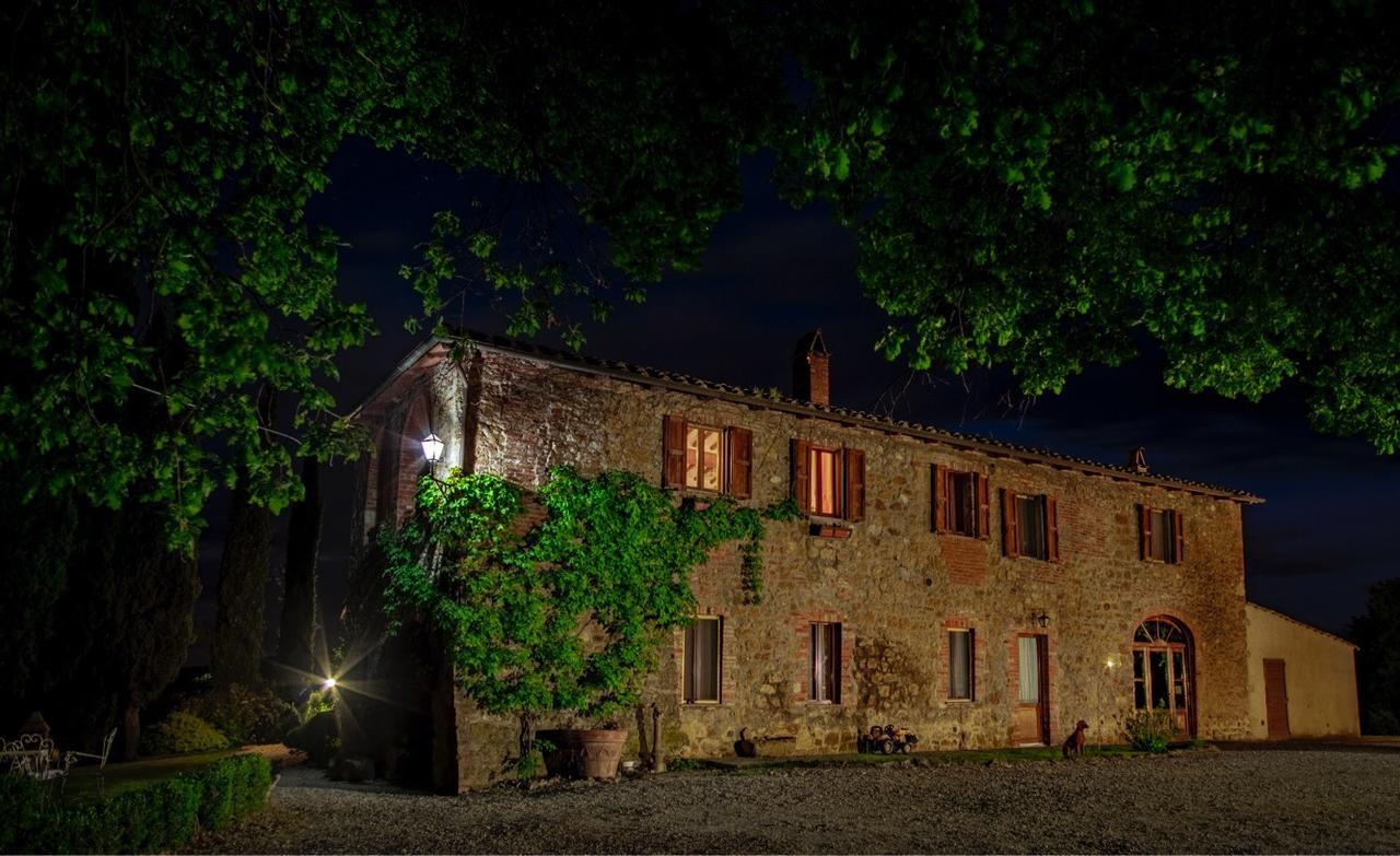 Agriturismo Bagnolo ปีเอนซา ภายนอก รูปภาพ